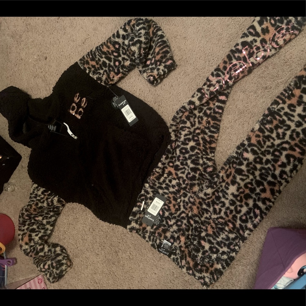 BeBe Leopard Girls fleece set NWT
